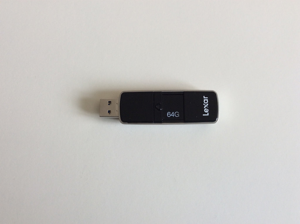 Lexar JumpDrive P20 ouverte